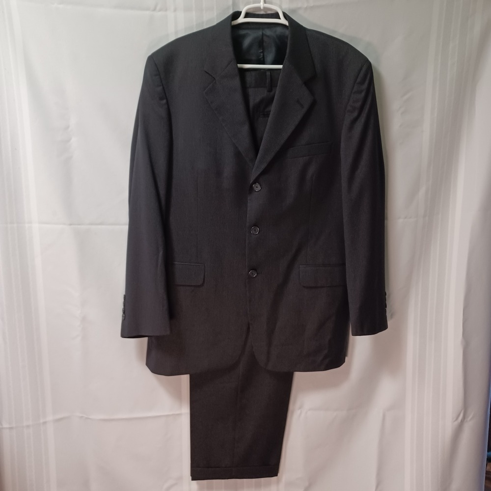 Kilburne and Finch Suit Mens 36x30 Black Pinstripe Pleated Cuffed 2-Piece Set